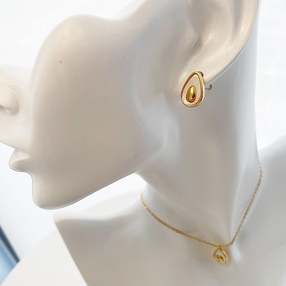 AVOCADO Necklace and Earrings Set